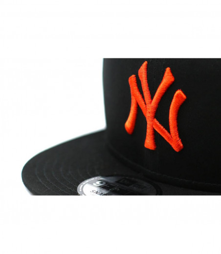 Snapback NY schwarz rot